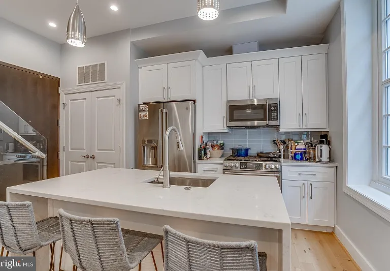 625 Park Rd NW #109 — Photo 5