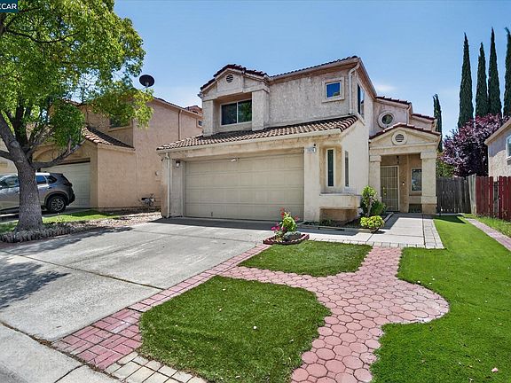 3rd image of 1026 Burnham Dr