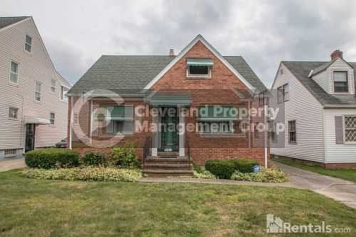 1st image of 15912 Throckley Ave