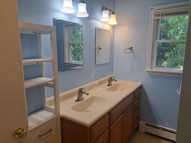 Full bath