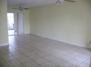 4029 18th Ave SW APT B, Naples, FL 34116