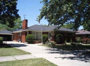 21413 Pallister St, Saint Clair Shores, MI 48080