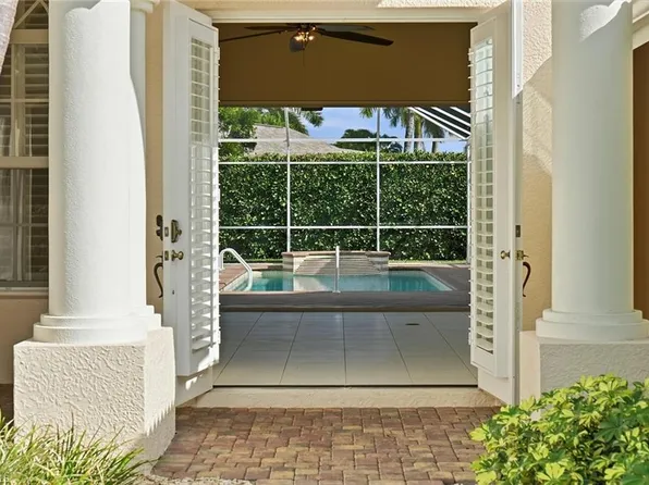 1134 Briarwood BLVD, NAPLES, FL 34104