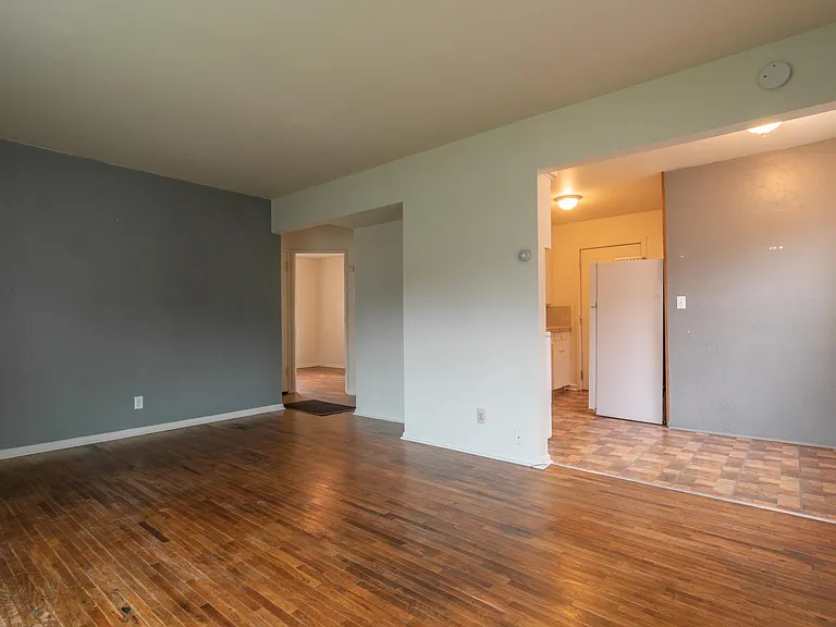 9572 N Calhoun Ave #A — Photo 4