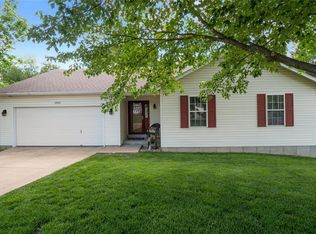 1861 Jessie Cir, High Ridge, MO 63049