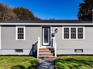 31 Longmeadow Rd, Beverly, MA 01915