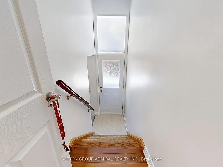 129 Crestwood Rd #BASEMENT — Photo 5