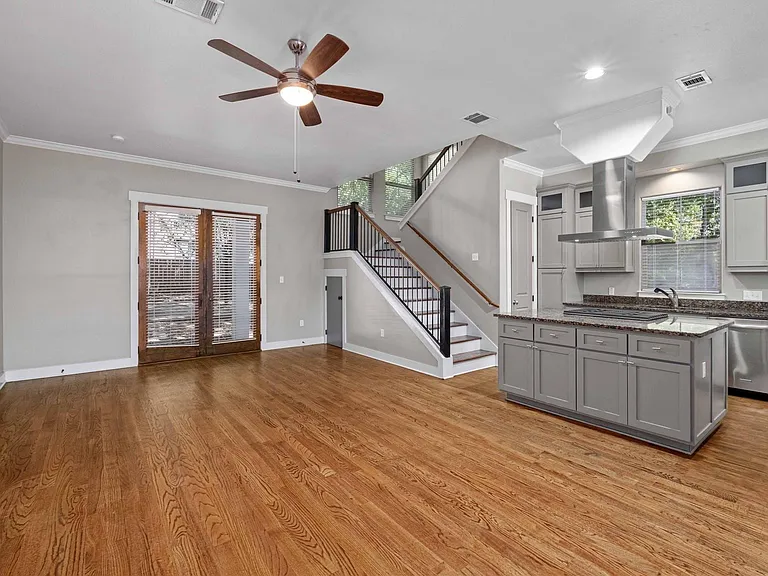 2309A Longview St #A — Photo 4