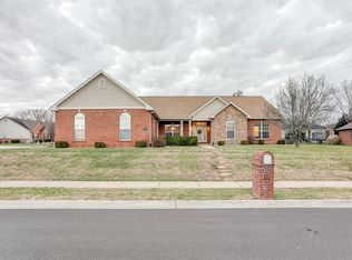 505 Overbrook Cir, O Fallon, IL 62269