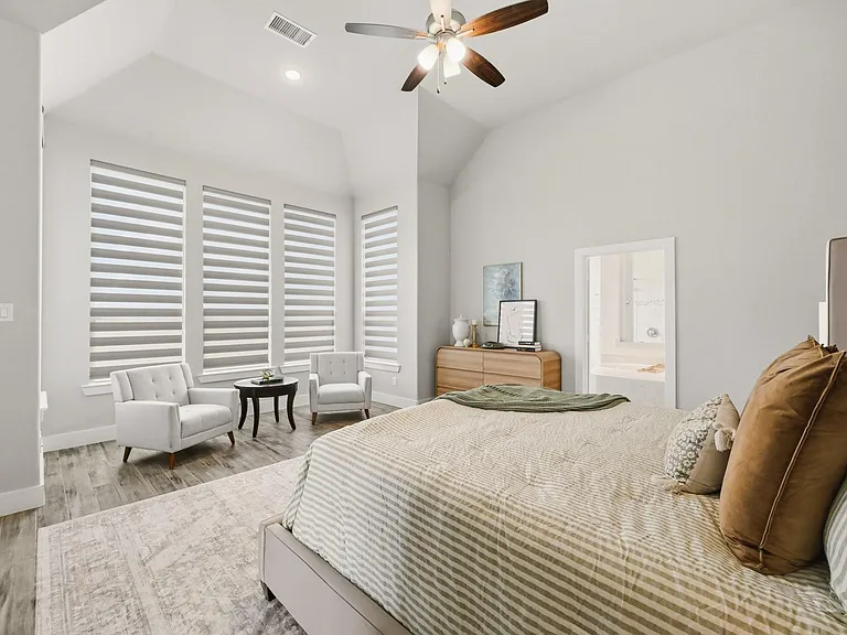 2714 Coastal Trl — Photo 17