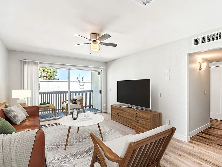 Echo Luxury Apartments — Photo 197
