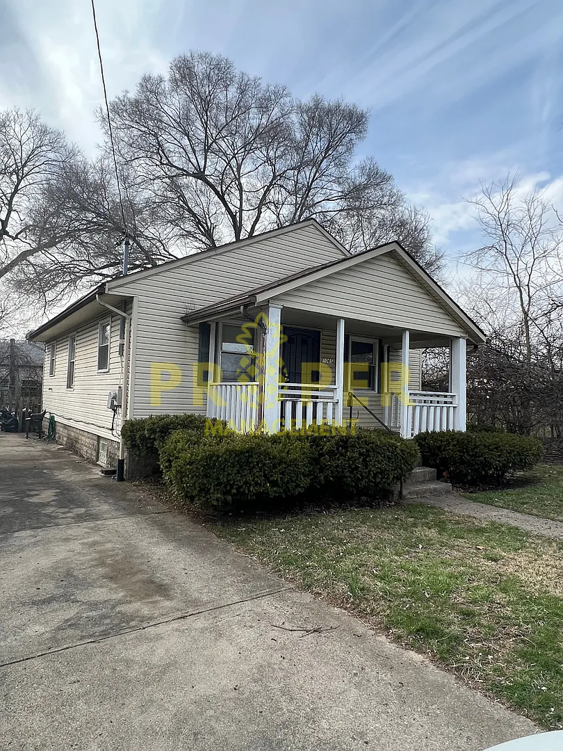 2 bedrooms 1 bathroom house — Photo 1