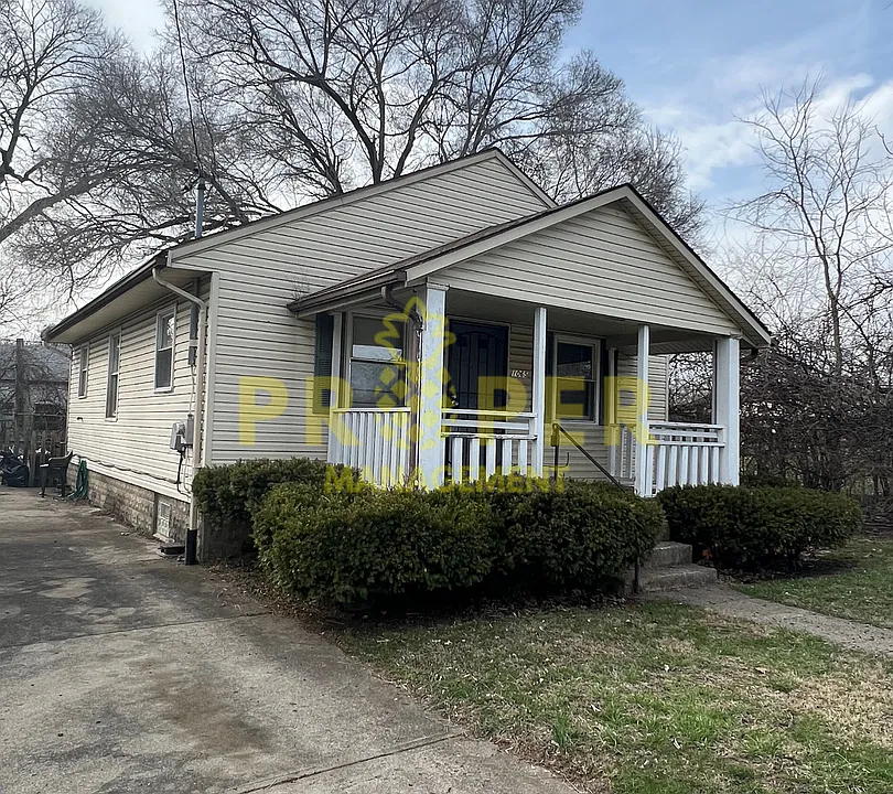 1065 Walton Ave