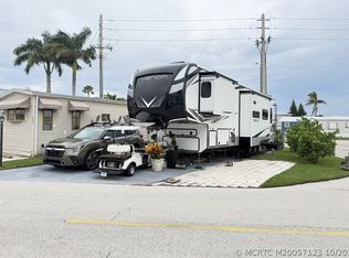 1027 Nettles Blvd, Jensen Beach, FL 34957