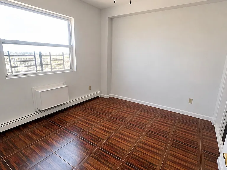 88-02 Rockaway Beach Blvd #7A — Photo 11