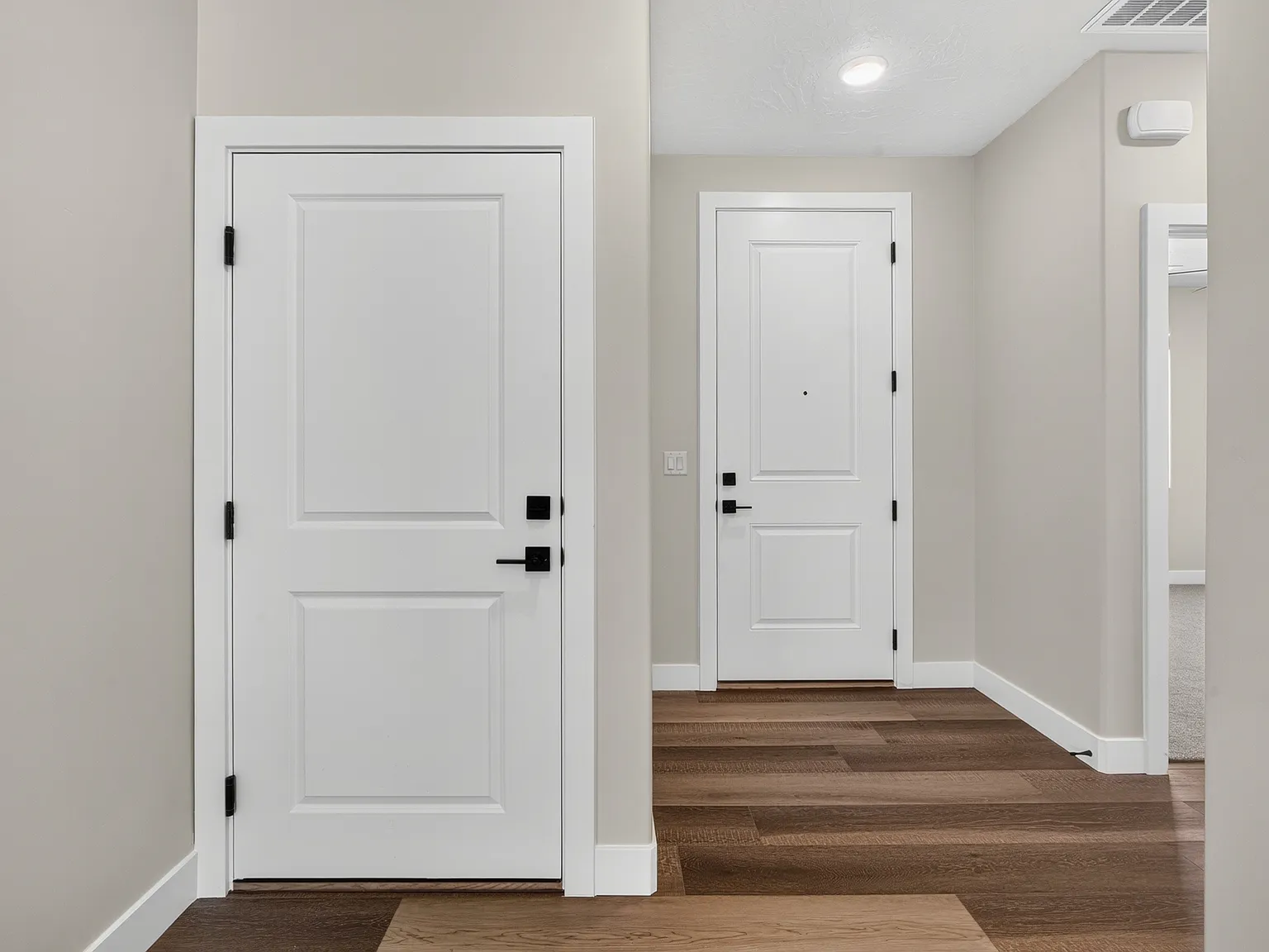 3 bed, 1476 sqft, $2,000 — Photo 3