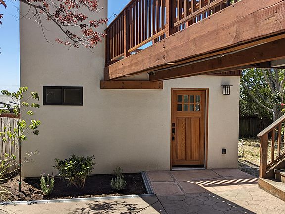 2nd image of 1722 Sonoma Ave