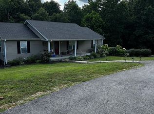 1995 Jock Rd, Bee Spring, KY 42207