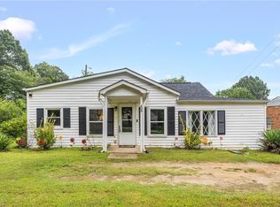 409 Hickory Chapel Rd, High Point, NC 27260