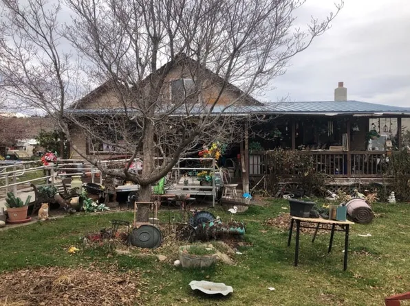 3176 Malaga Alcoa Hwy, Malaga, WA 98828