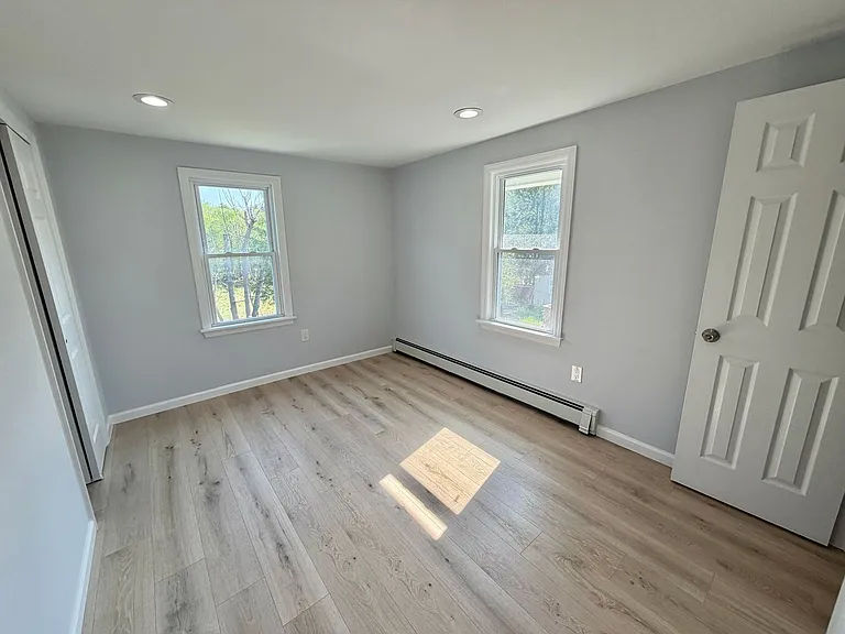 45 Woodcliff Ave — Photo 16