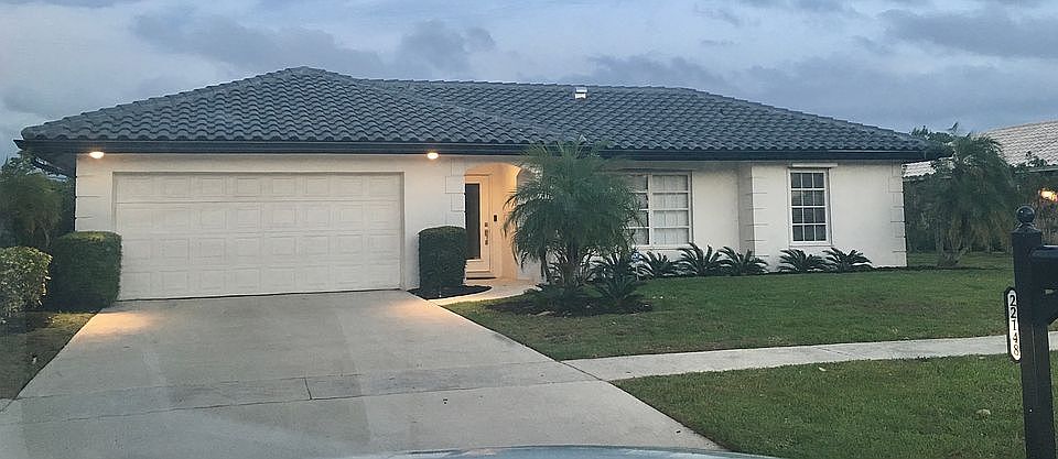 2nd image of 22148 Serenata Cir W
