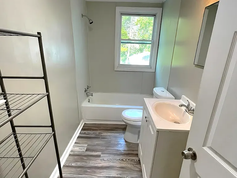 311 S 4th St #2 — Photo 5