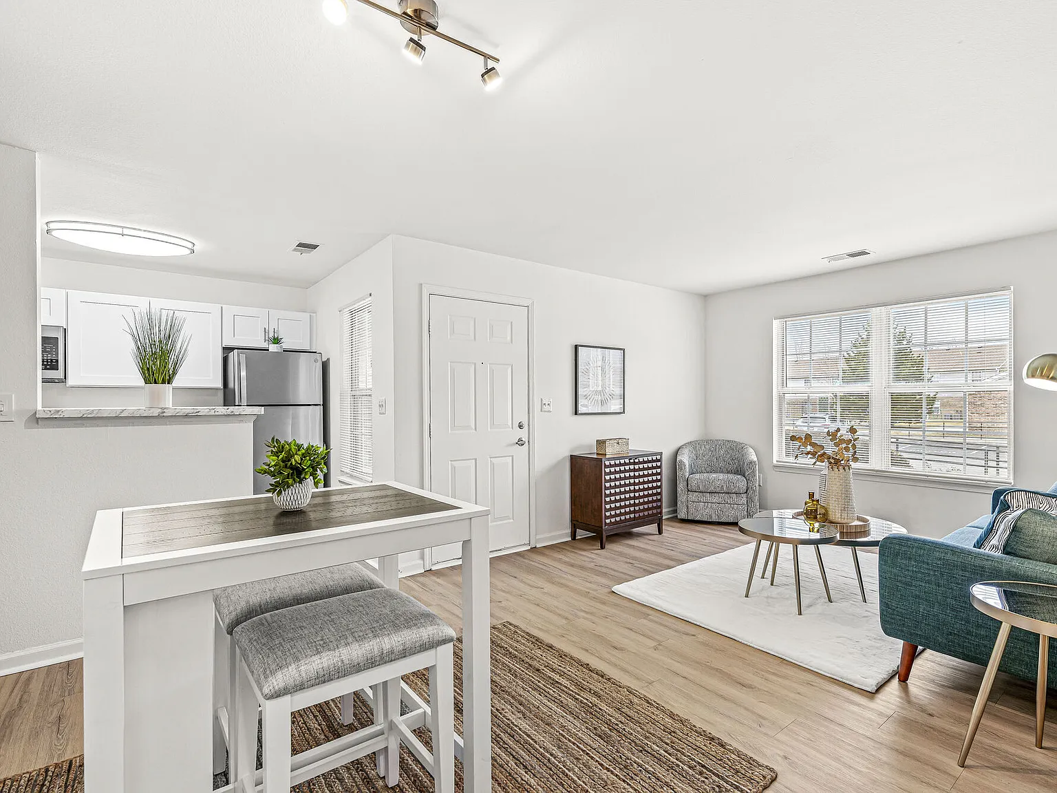 Arborwood Apartments — Photo 2