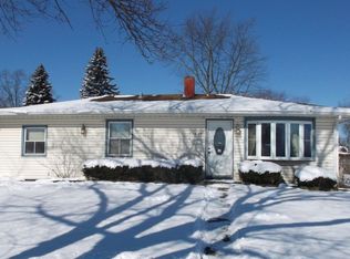 1624 Park Ave, Hanover Park, IL 60133