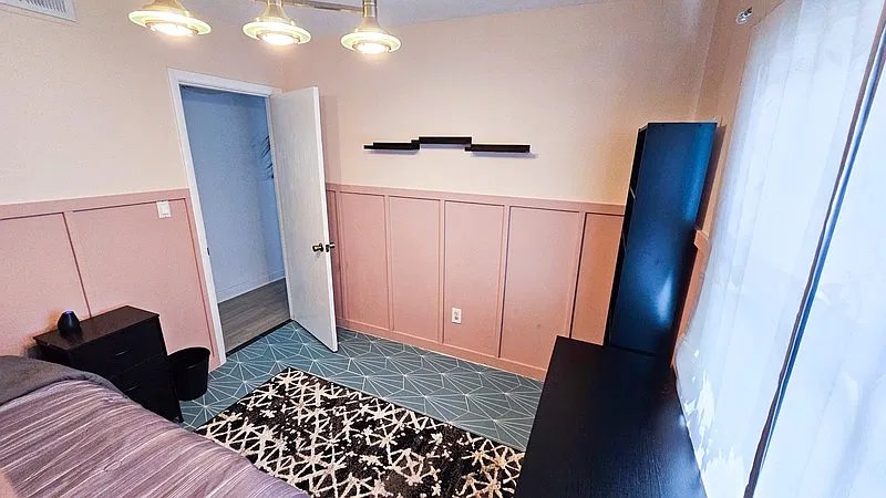 1 bed, 1.0 bath, 110 sqft, $750 — Photo 2