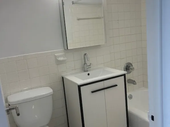 3121 Middletown Road image 4 of 9