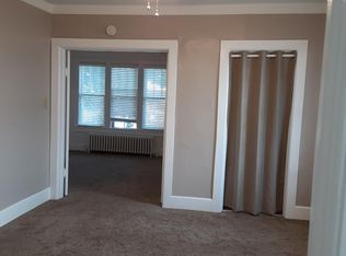 927 E Land Pl #A, Milwaukee, WI 53202