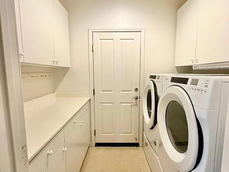 2653 Traditions Loop — Photo 17