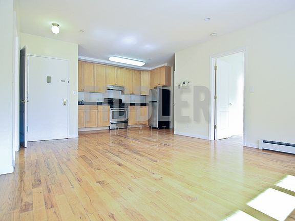 2nd image of 567 Warren St APT 0201