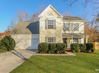 2226 Coatsdale Ln, Matthews, NC 28104