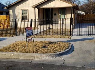 905 E Cantey St, Fort Worth, TX 76104