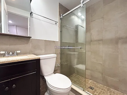 Rented by Sovereign Associates | media 16