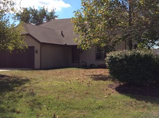 1542 Happy Valley Rd, Crown Point, IN 46307