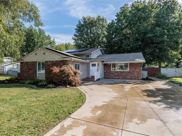 7281 Wil Lou Ln, North Ridgeville, OH 44039