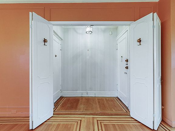 4th image of 35-27 76th St #51