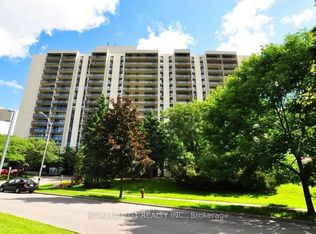 177 Linus Rd #311, Toronto, ON M2J4S5