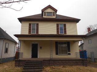 510 Chestnut St, Mount Carmel, IL