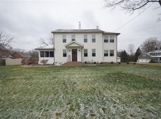 910 East Ave, Tallmadge, OH 44278