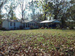 670 Blackwell Ferry Rd, Kirbyville, MO 65679