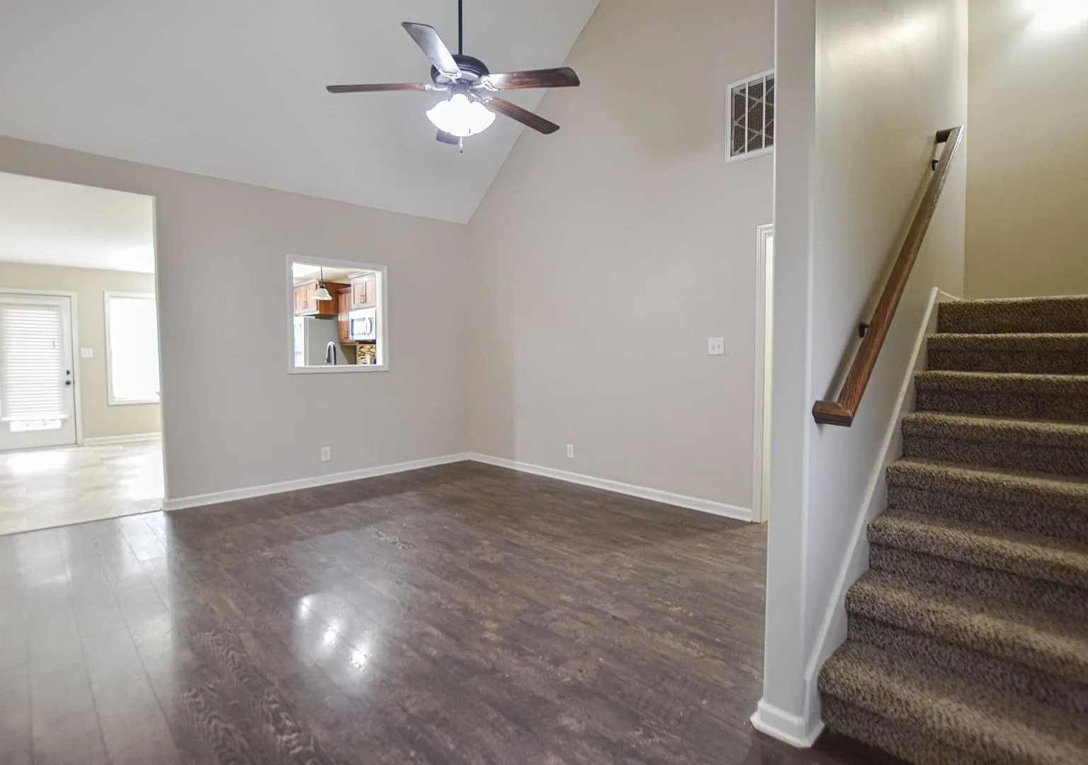 Pet Friendly Three Bedroom with Bonus! — Photo 2