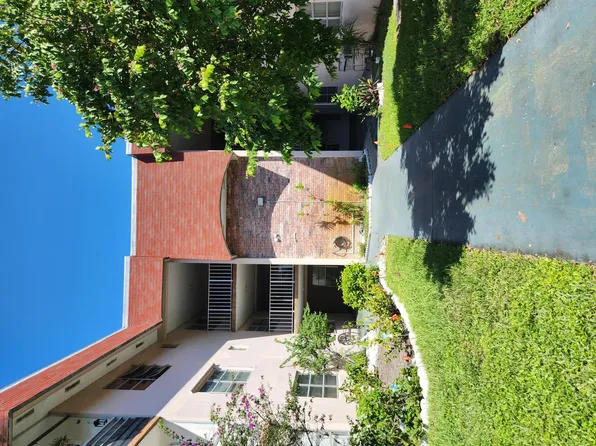 2901 NW 47th Terrace, Lauderdale Lakes, FL 33313