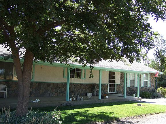 Ranch style 3 bed 2 bath