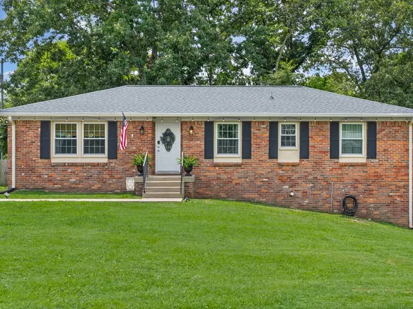 308 Ridgeland Dr, Clarksville, TN 37043