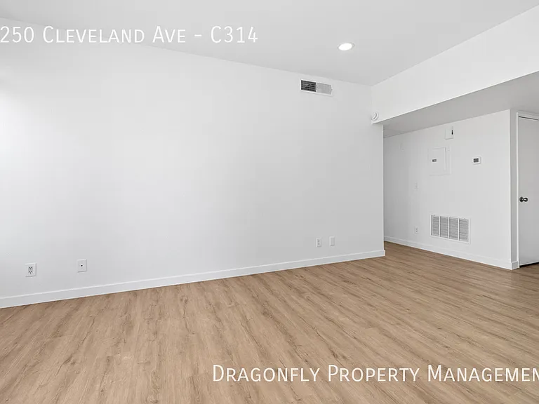 1250 Cleveland Ave #C314 — Photo 5