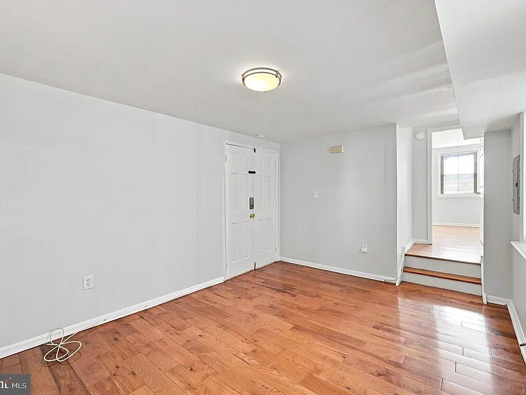 934 New Market St #2 — Photo 10